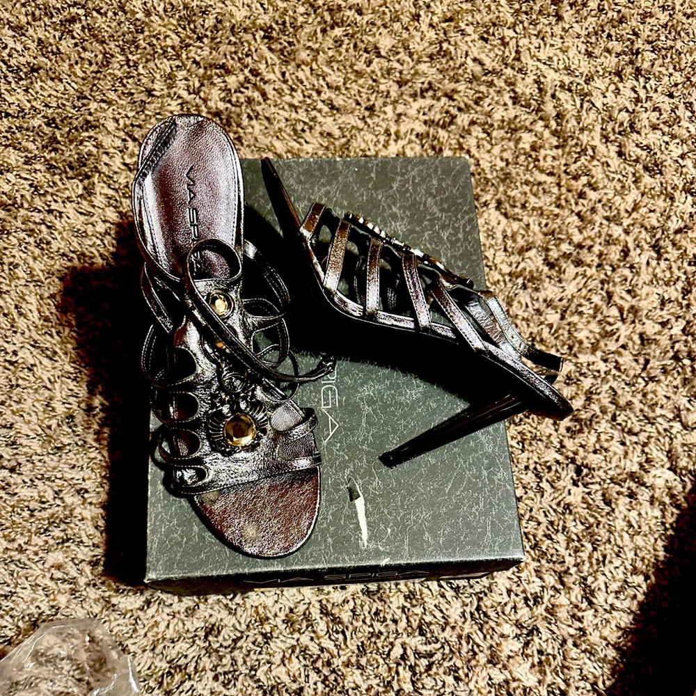 Women’s heels